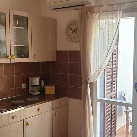 Apartment Tonci Rab Town Exterior photo